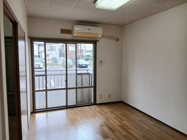 パーレットの居間・リビング