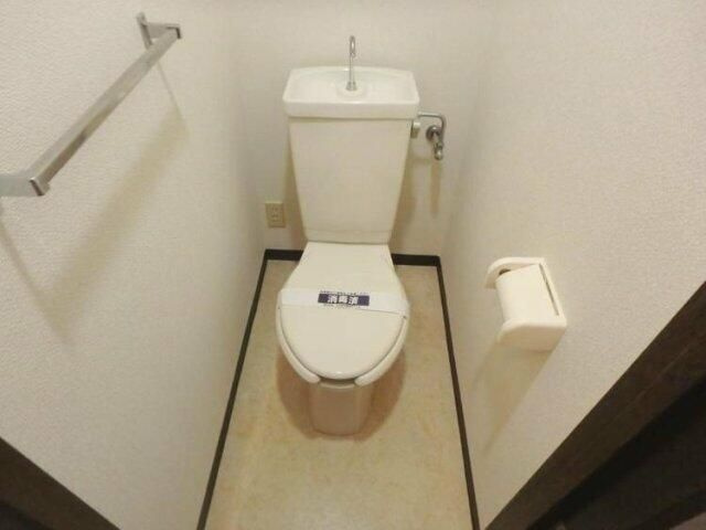 日神パレステージ豊玉第２のトイレ