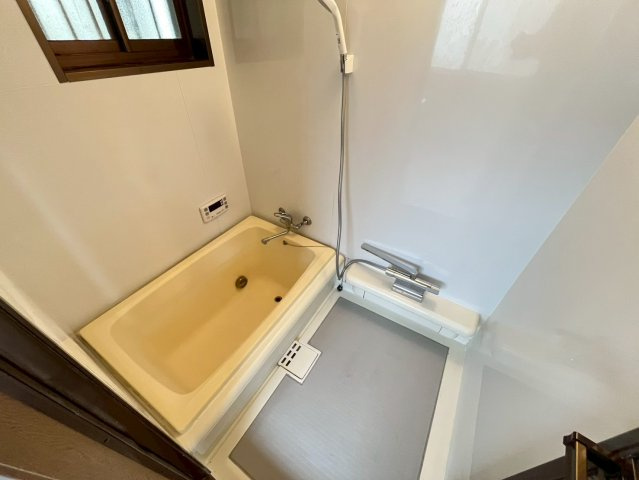 乙木3丁目貸家の浴室