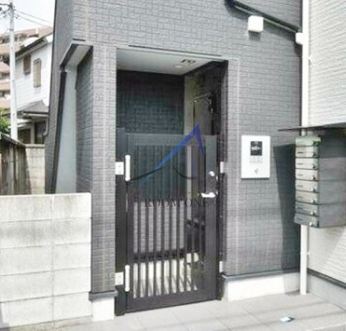 シャルム赤塚のエントランス|エントランスです。