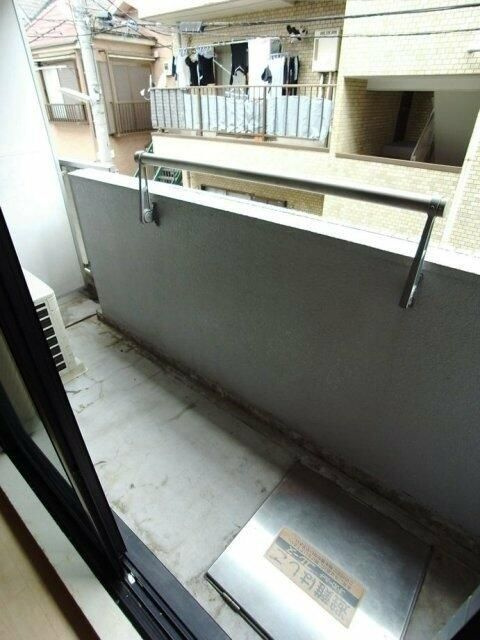 スカイコート新宿第５のバルコニー