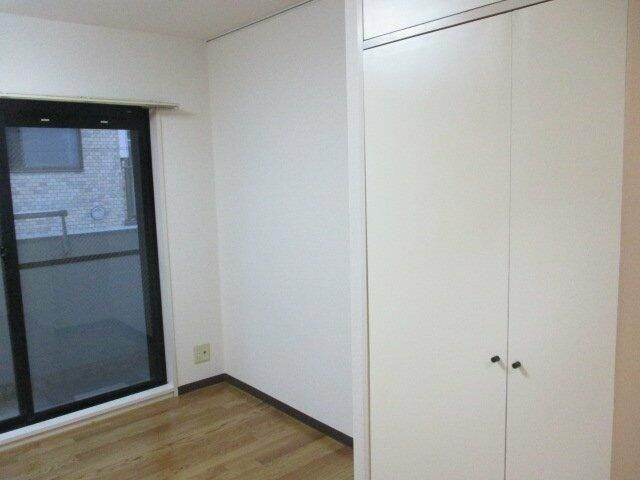 スカイコート新宿第５の居間・リビング