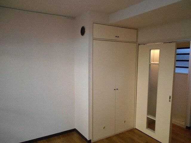 スカイコート新宿第５の寝室