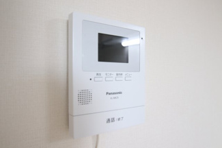  | フレグランス三ツ沢C