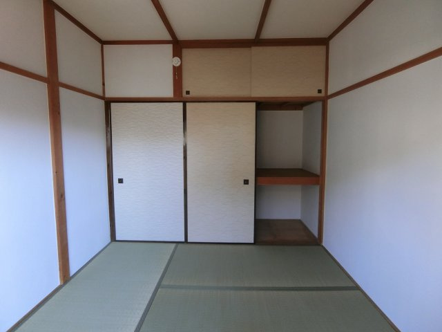 コーポ卯月の和室