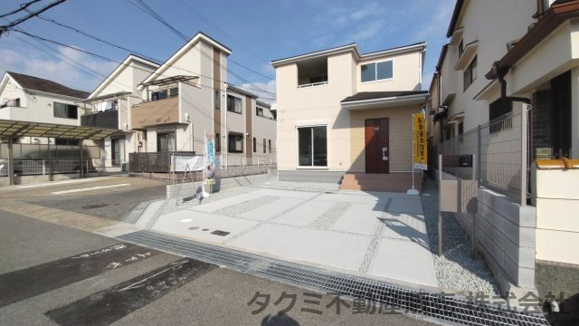 神戸市垂水区福田　新築戸建の前面道路含む現地写真