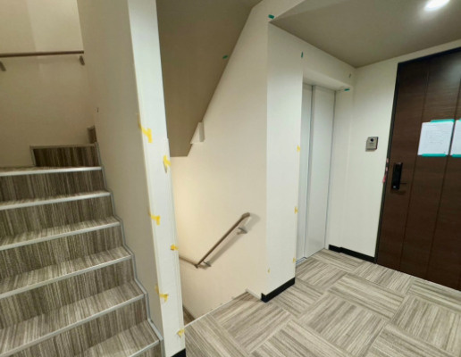 フラッツ平河町のロビー