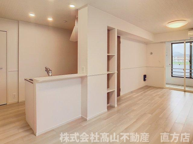 アルシオーネ　Ｂの居間・リビング