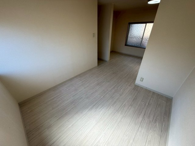 北御門連棟住居の洋室