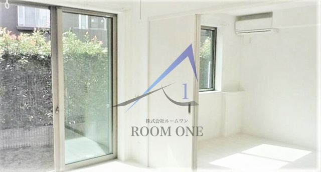 アシステンツァ駒沢公園の居間・リビング|洋室のお部屋です。