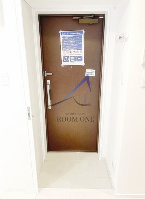 弘進ビルの玄関|玄関です。