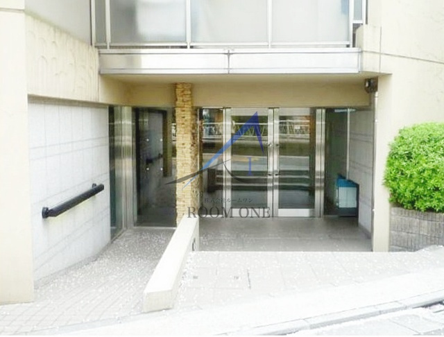 ボヌール都立大学弐番館のエントランス|エントランスです。