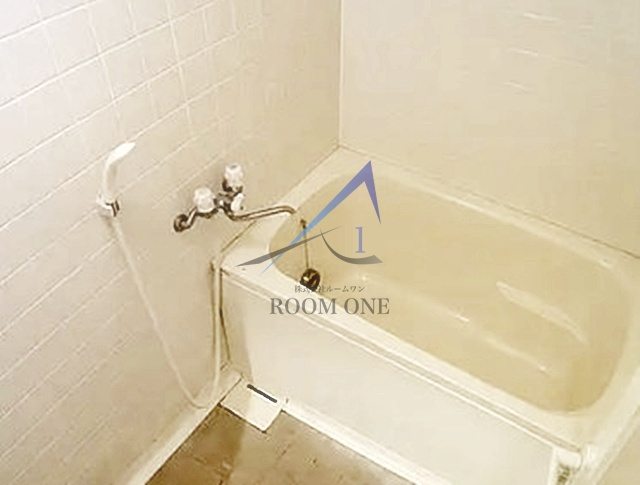 ボヌール都立大学弐番館の浴室|お風呂です。