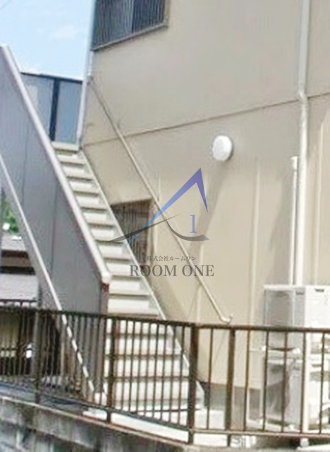 第一山形ハイツのその他共用部分|共用階段です。