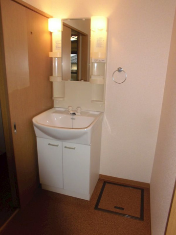 エトワール南台Ⅱの独立洗面台