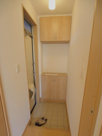 コーポつばきの玄関