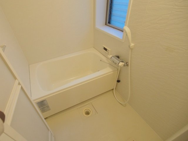 コーポつばきの浴室