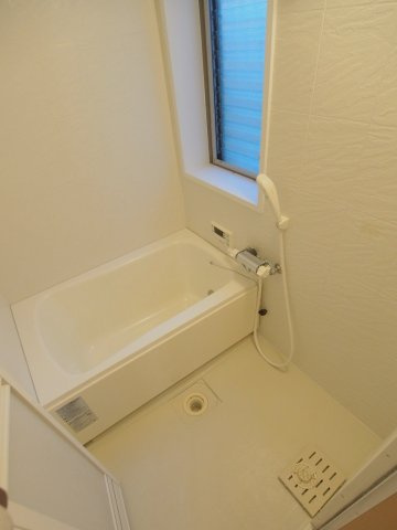 コーポつばきの浴室