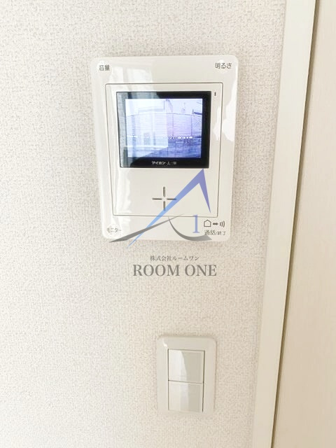 Ｇｌａｎｚ王子ＷＥＳＴのセキュリティ|モニター付きインターホンです。