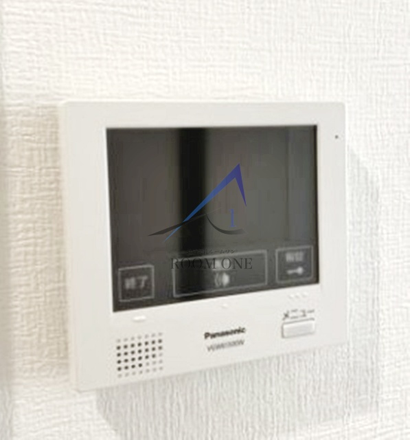 グランパーク本所のセキュリティ|モニター付きインターホンです。