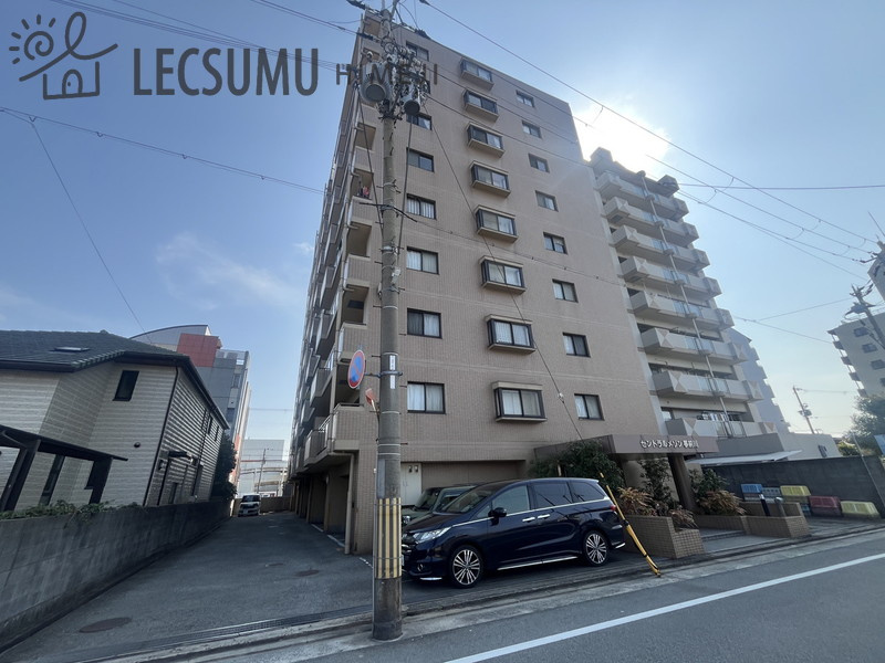 セントラルメゾン夢前川の外観