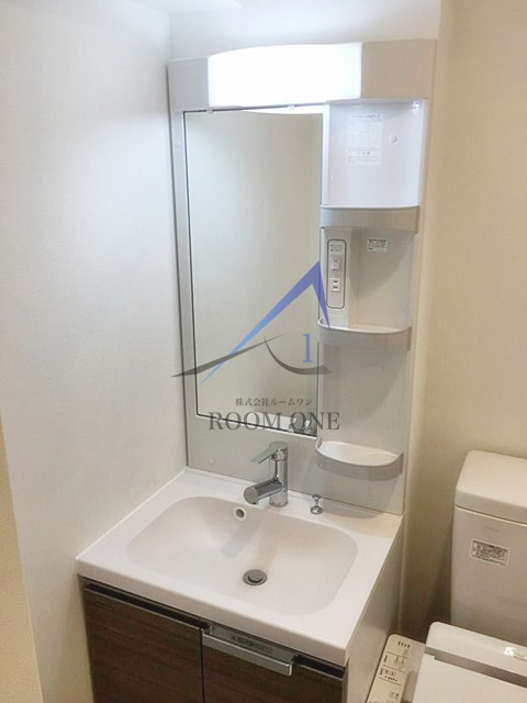 レガリス北千住の洗面所|洗面台です。