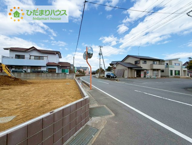 いわき市平沼ノ内第7　新築戸建　１号棟の前面道路含む現地写真