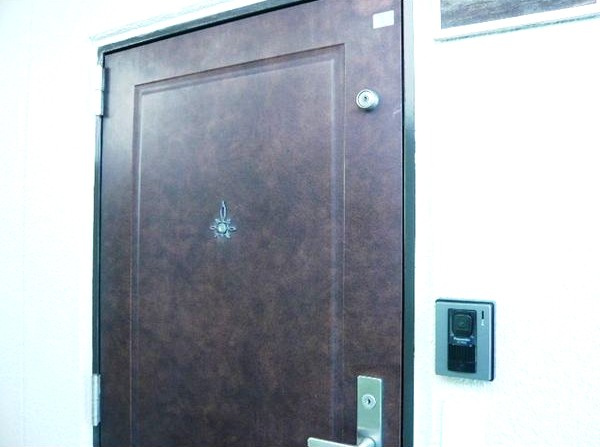 アネックスシオガマの玄関