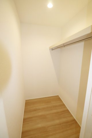 郡山市安積４丁目　　　１号棟　　　安積第３小学校、安積第２中学区の収納