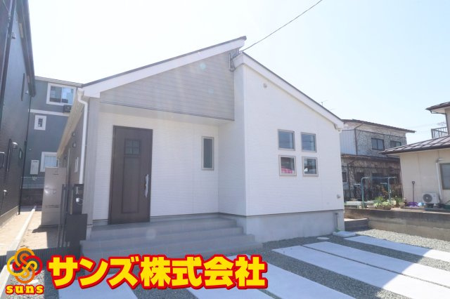 郡山市安積４丁目　　　１号棟　　　安積第３小学校、安積第２中学区の外観|北側から見た区画全体♪