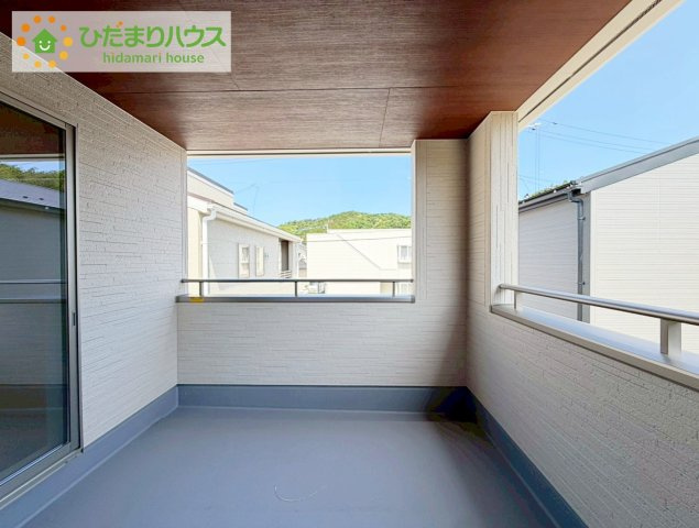 いわき市平南白土２期　新築戸建　3号棟のバルコニー|広々としたバルコニー。お洗濯物もぜーんぶ干せちゃいます！！