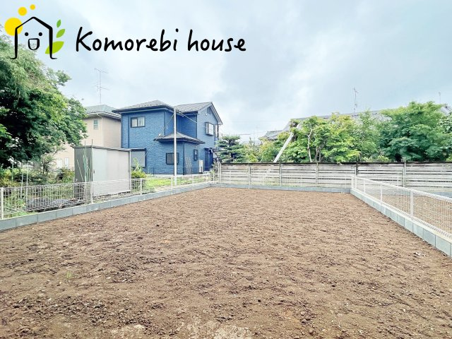 白岡市白岡　8期　新築一戸建て　リーブルガーデン　01の庭|お庭が付いています