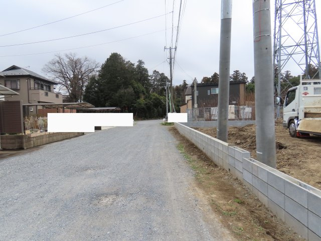 鶴ヶ島市藤金売地の前面道路含む現地写真