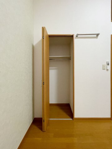 エーデル神松寺の収納
