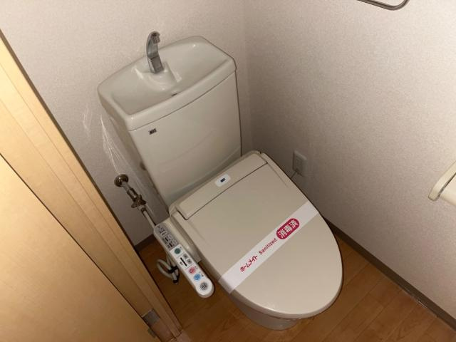 Forest　Villa　のトイレ|シャワー付トイレ