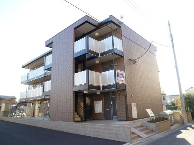 レオパレスブラウンハウス