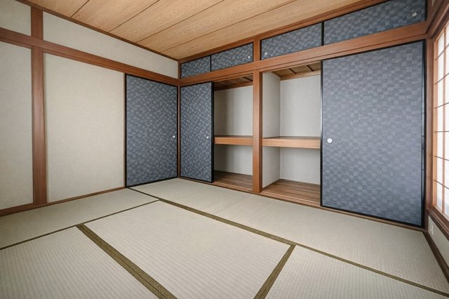 大塚町2丁目の和室|【６帖】整理整頓しやすい押入れ付き和室。見た目すっきりで居室は広々、収納力も十分。快適な暮らしを叶える機能的な空間です。