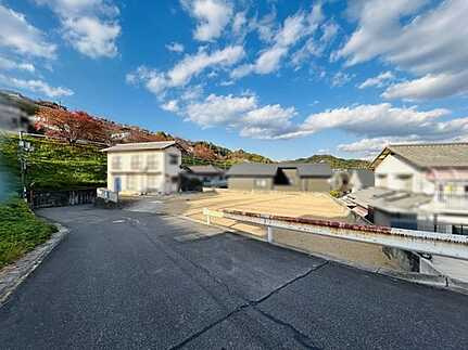 佐伯区薬師が丘１丁目の周辺