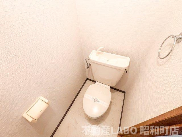 ドミール喜連のトイレ