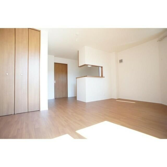 アリビオ豊島園の居間・リビング