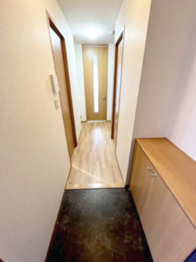 【玄関】 | クオリア東茱萸木