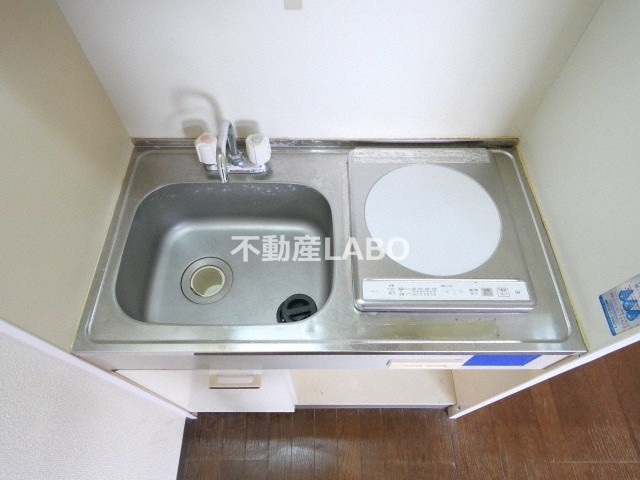 ドミール喜連のキッチン