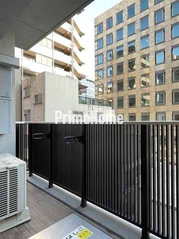 ズーム東神田のバルコニー