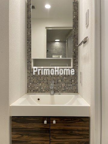 ズーム東神田の洗面所