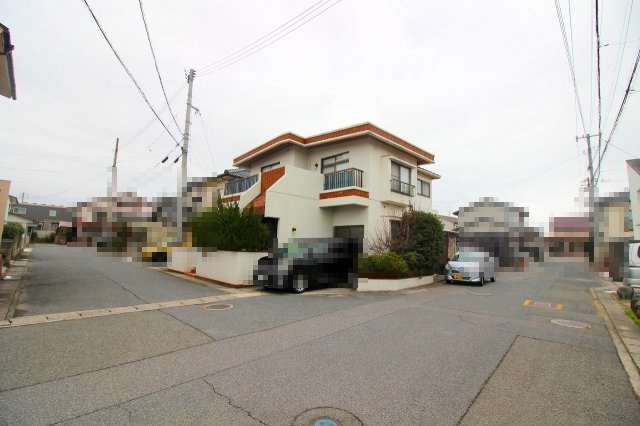 ■□旗ヶ崎1丁目RC戸建□■の前面道路含む現地写真|私道道路幅員6ｍあります。