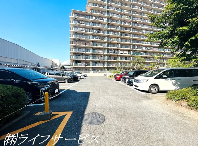 【駐車場】 | ユニライフ北大阪２号棟 | 敷地内駐車場