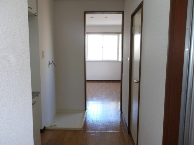 ウィスタリアD.Cの内装