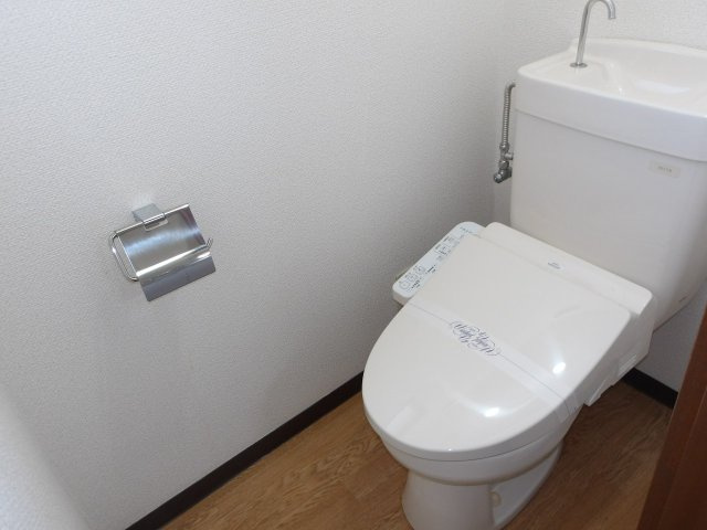 ウィスタリアD.Cのトイレ