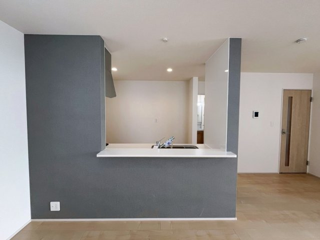 リーブルガーデンうるま市与那城屋慶名　2号棟のキッチン