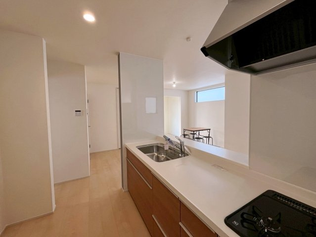 リーブルガーデンうるま市与那城屋慶名　2号棟のキッチン